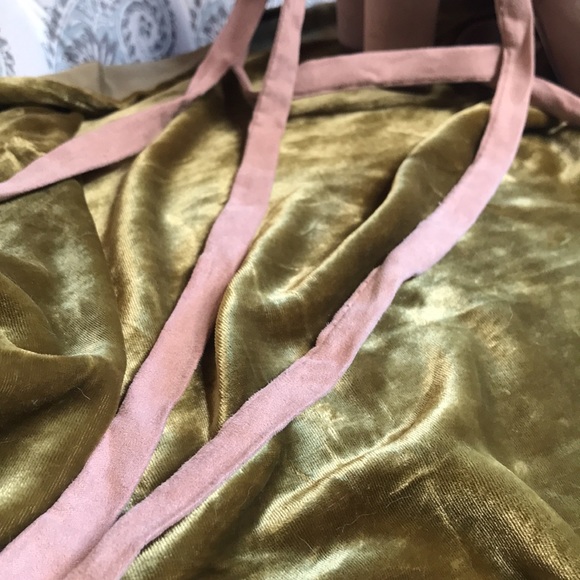 Lace-Up Nude Heels - Picture 9 of 9